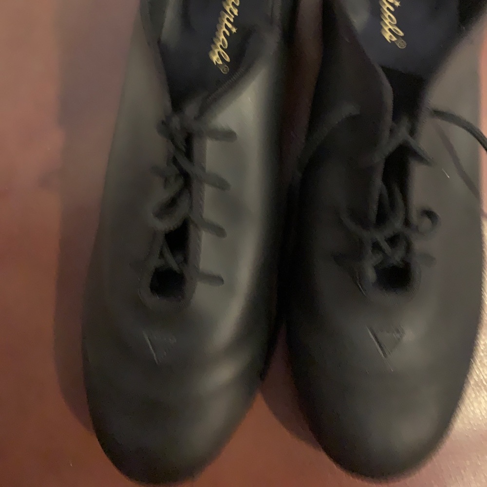 Theatricals Tap Shoes Black Lace Up Size 9 .5 M T9500 Jazz Tap W/molded Taps